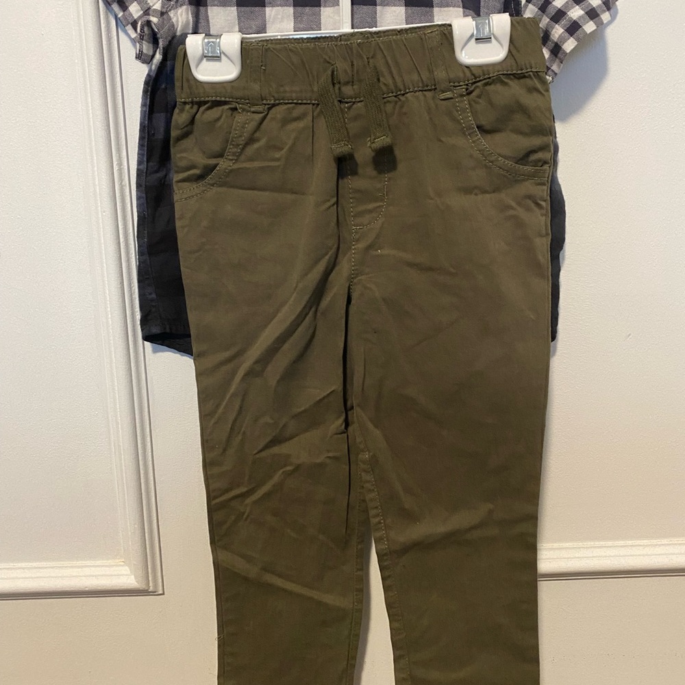 Boy 2-pc set - Picture 2 of 2